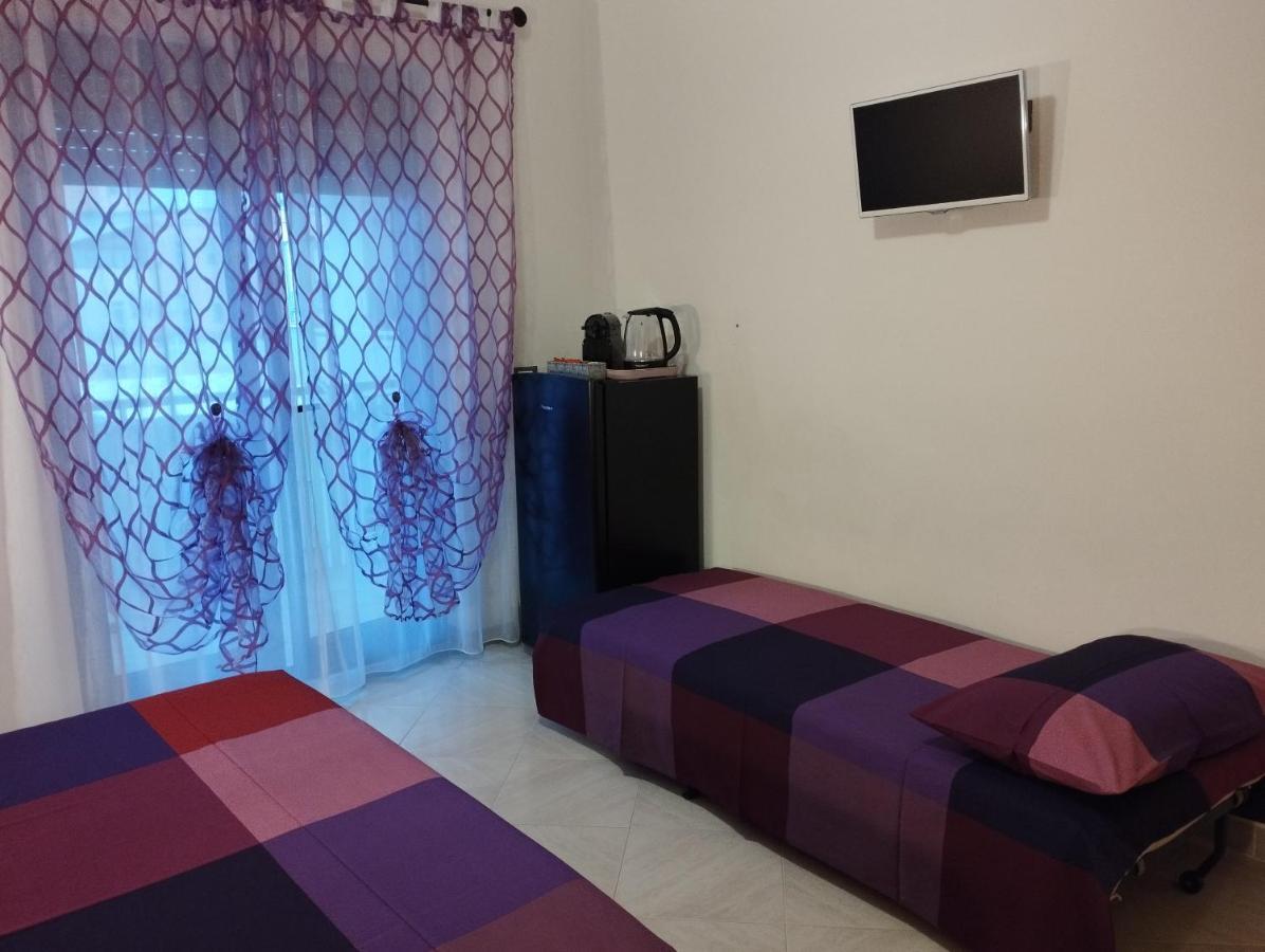 Da Luigi Locazioni Brevi Turistiche Bed & Breakfast Monopoli Bagian luar foto