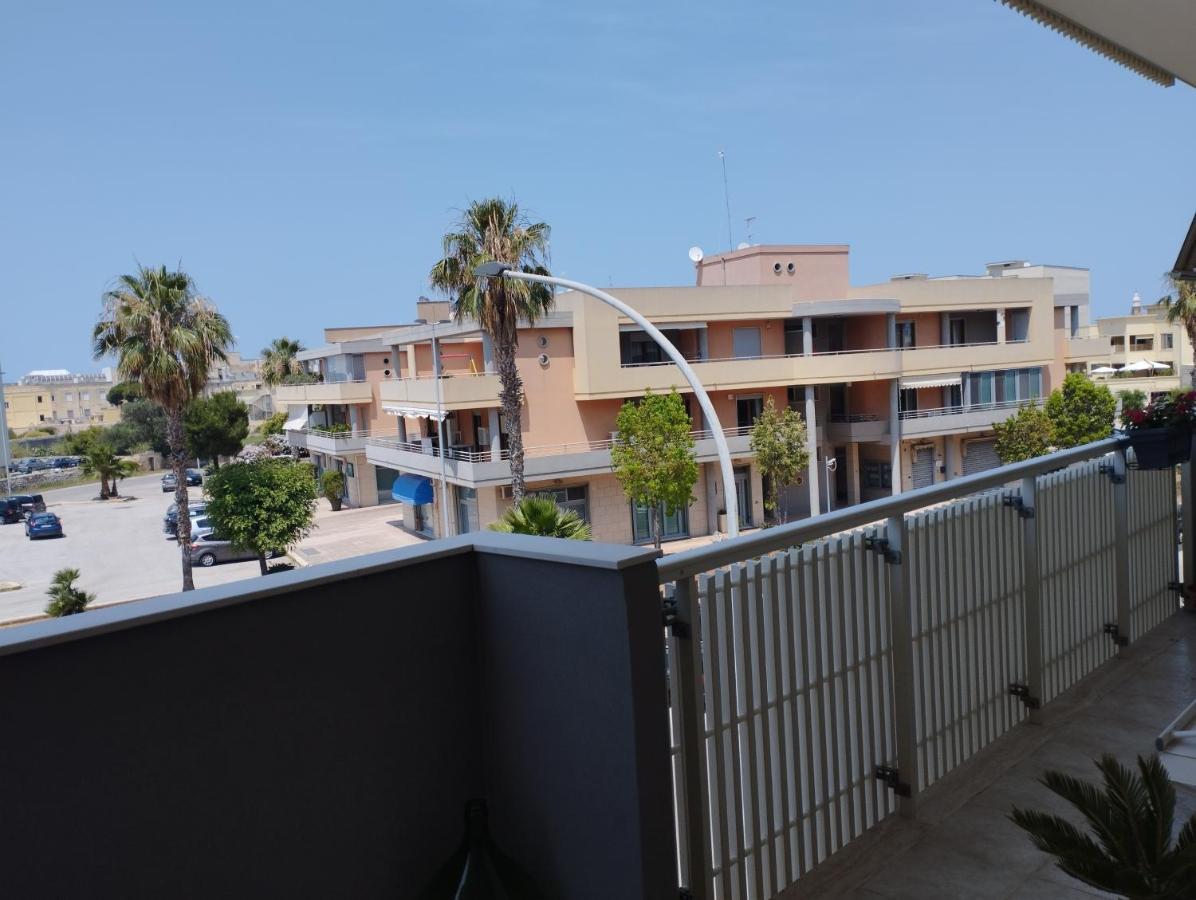 Da Luigi Locazioni Brevi Turistiche Bed & Breakfast Monopoli Bagian luar foto
